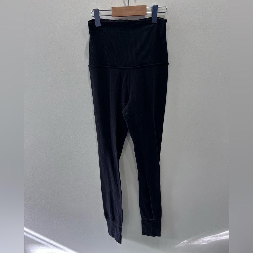 Lululemon Align Joggers *NEW TAG* size 2